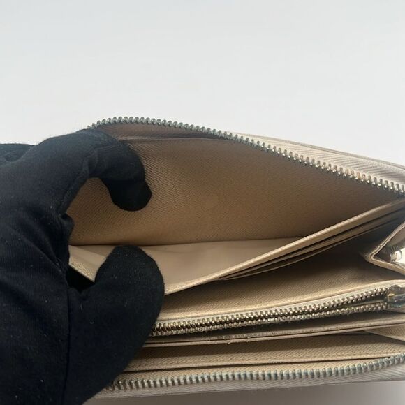 LOUIS VUITTON VINTAGE DAMIER AZUR ZIPPER WALLET WITH COA - Picture 7 of 16